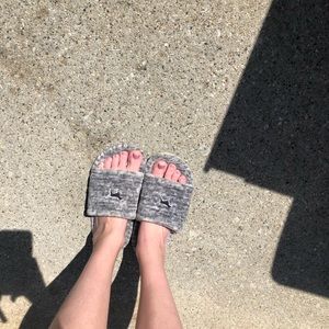 VS PINK open toe slippers . ISO